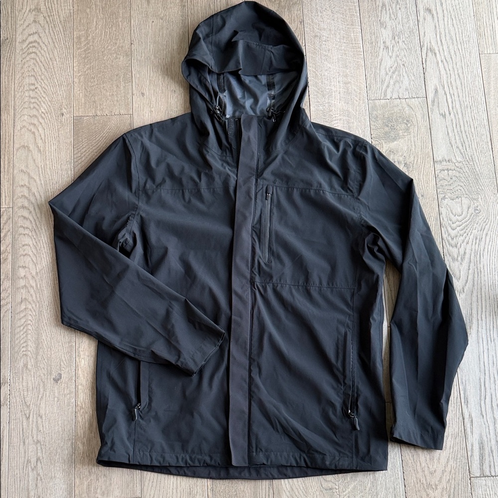 32 Degrees Men's Black Raincoat